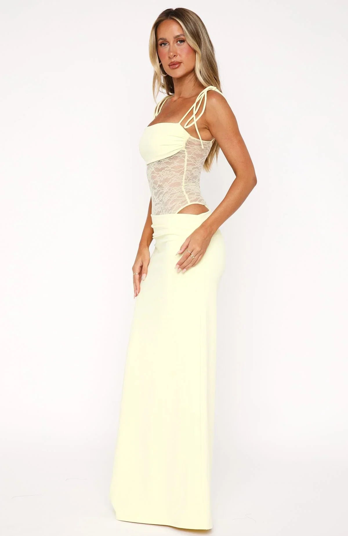Chelsea Elegant Maxi Dress